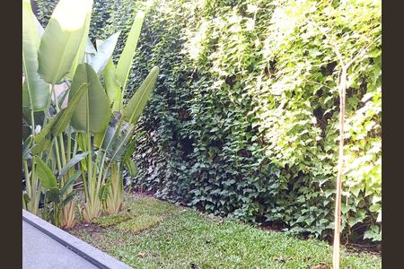 Casa à venda com 262m², 3 quartos e 2 vagasQuintal