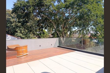 Casa à venda com 262m², 3 quartos e 2 vagasVaranda
