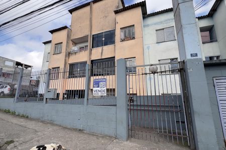 Apartamento à venda com 53m², 2 quartos e 1 vaga Apartamento à venda com 53m², 2 quartos e 1 vagaFachada com placa grande