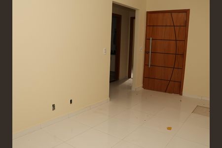 Casa à venda com 3 quartos, 102m² em Residencial Morada dos Ipes, Goiânia