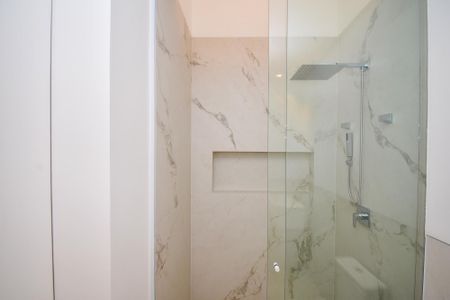 Casa à venda com 518m², 4 quartos e 4 vagas Casa à venda com 518m², 4 quartos e 4 vagasbanheiro suite 3