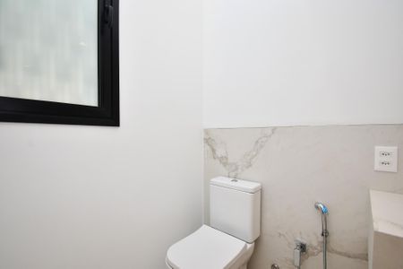Casa à venda com 518m², 4 quartos e 4 vagas Casa à venda com 518m², 4 quartos e 4 vagasbanheiro suite 4 master (ele)