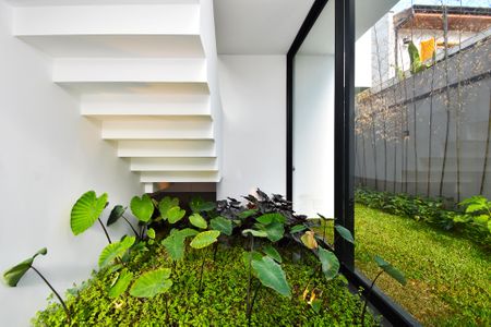 Casa à venda com 518m², 4 quartos e 4 vagas Casa à venda com 518m², 4 quartos e 4 vagasjardim de inverno sala 2