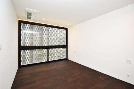 Casa à venda com 518m², 4 quartos e 4 vagas Casa à venda com 518m², 4 quartos e 4 vagassuite 2