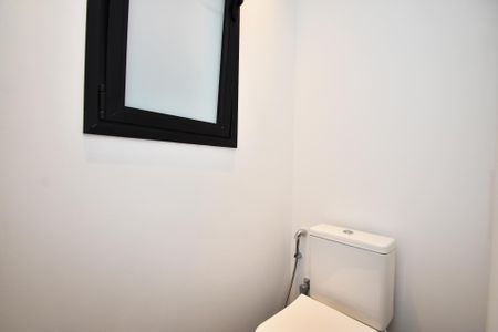 Casa à venda com 518m², 4 quartos e 4 vagas Casa à venda com 518m², 4 quartos e 4 vagaslavabo