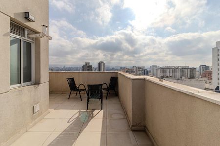 Apartamento à venda com 62m², 1 quarto e 1 vaga Apartamento à venda com 62m², 1 quarto e 1 vagaVaranda