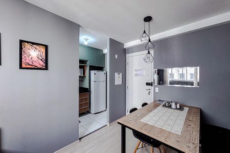 Apartamento para alugar com 38m², 2 quartos e sem vaga Apartamento para alugar com 38m², 2 quartos e sem vagaSala