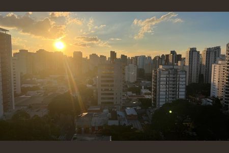 Apartamento à venda com 81m², 2 quartos e 1 vagaFoto 02