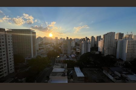 Apartamento à venda com 81m², 2 quartos e 1 vagaFoto 01