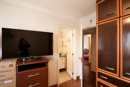 Apartamento à venda com 160m², 4 quartos e 3 vagasSuíte 1