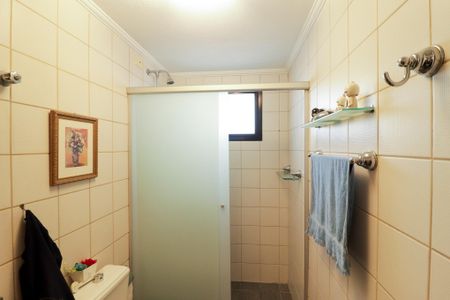 Apartamento à venda com 160m², 4 quartos e 3 vagasBanheiro da Suíte 2