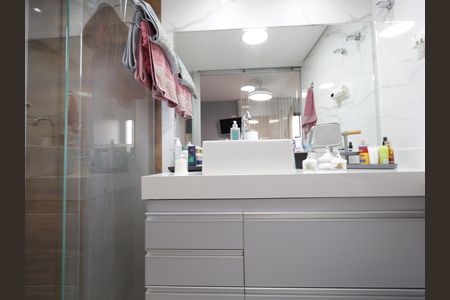 Apartamento à venda com 167m², 4 quartos e 5 vagasBanheiro da Suíte