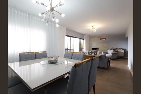 Apartamento à venda com 167m², 4 quartos e 5 vagasSala de Jantar
