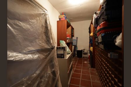 Apartamento à venda com 167m², 4 quartos e 5 vagasDeposito