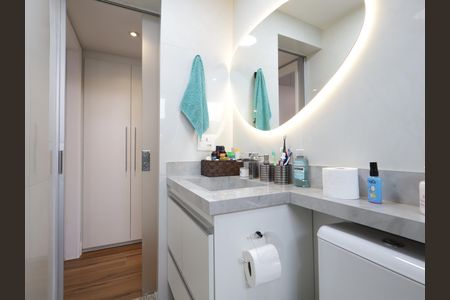 Apartamento à venda com 167m², 4 quartos e 5 vagasBanheiro