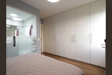 Apartamento à venda com 167m², 4 quartos e 5 vagasSuíte