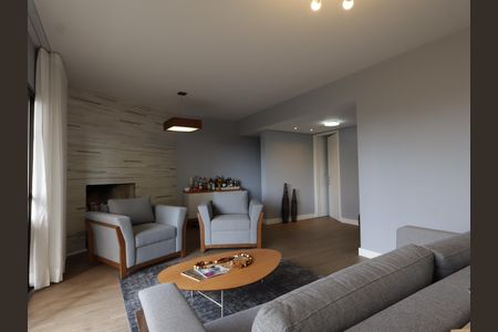Apartamento à venda com 167m², 4 quartos e 5 vagasSala