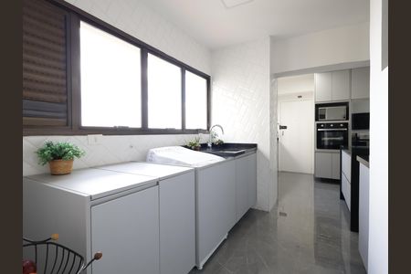 Apartamento à venda com 167m², 4 quartos e 5 vagasÁrea de Serviço