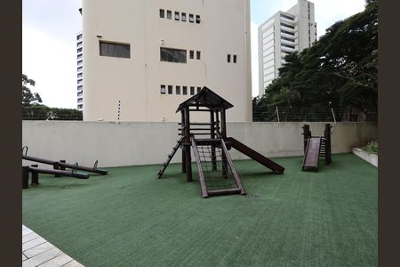 Apartamento à venda com 167m², 4 quartos e 5 vagasÁrea comum - Playground
