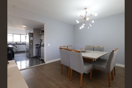 Apartamento à venda com 167m², 4 quartos e 5 vagasSala de Jantar
