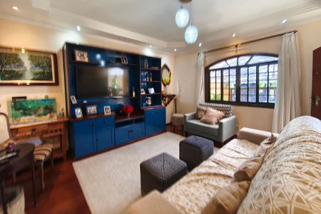 Casa à venda com 137m², 3 quartos e 4 vagasSala de Estar