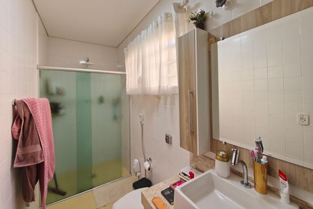Banheiro Suíte de casa à venda com 3 quartos, 137m² em Parque Tropical, Campinas