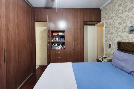 Casa à venda com 137m², 3 quartos e 4 vagasQuarto Suíte