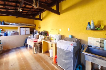 Casa à venda com 137m², 3 quartos e 4 vagasÁrea de Serviço