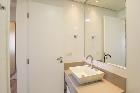 Apartamento para alugar com 90m², 2 quartos e 3 vagas Apartamento para alugar com 90m², 2 quartos e 3 vagasSuíte