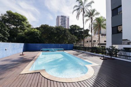 Apartamento para alugar com 90m², 2 quartos e 3 vagas Apartamento para alugar com 90m², 2 quartos e 3 vagasPiscina