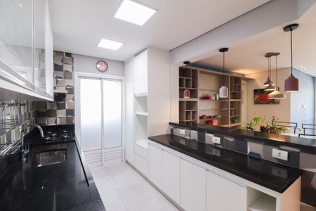 Apartamento para alugar com 90m², 2 quartos e 3 vagas Apartamento para alugar com 90m², 2 quartos e 3 vagascozinha