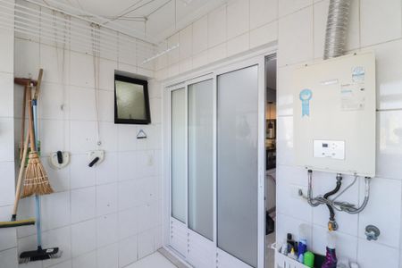 Apartamento para alugar com 90m², 2 quartos e 3 vagas Apartamento para alugar com 90m², 2 quartos e 3 vagasÁrea de Serviço e Banheiro de Serviço