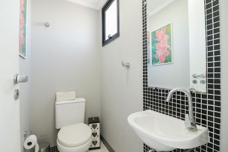 Apartamento para alugar com 90m², 2 quartos e 3 vagas Apartamento para alugar com 90m², 2 quartos e 3 vagasÁrea de Serviço e Banheiro de Serviço