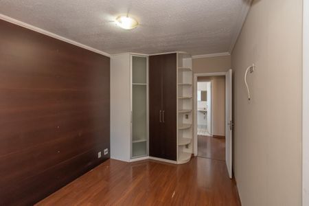 Casa de condomínio à venda com 120m², 3 quartos e 2 vagas Casa de condomínio à venda com 120m², 3 quartos e 2 vagasSuite