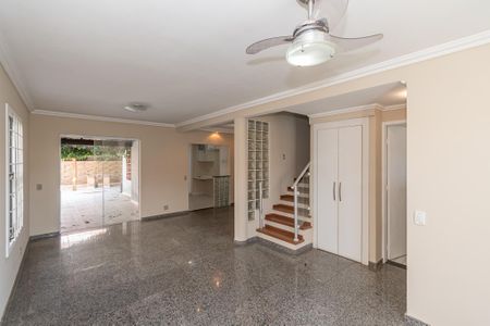 Casa de condomínio à venda com 120m², 3 quartos e 2 vagas Casa de condomínio à venda com 120m², 3 quartos e 2 vagasSala de Estar/Jantar
