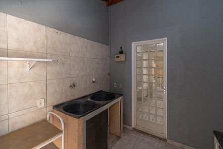Casa de condomínio à venda com 120m², 3 quartos e 2 vagas Casa de condomínio à venda com 120m², 3 quartos e 2 vagasÁrea de Serviço
