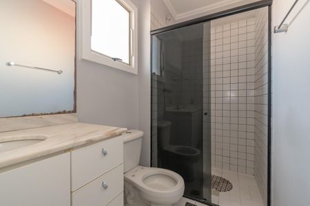 Casa de condomínio à venda com 120m², 3 quartos e 2 vagas Casa de condomínio à venda com 120m², 3 quartos e 2 vagasBanheiro da Suíte