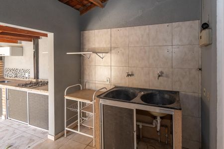Casa de condomínio à venda com 120m², 3 quartos e 2 vagas Casa de condomínio à venda com 120m², 3 quartos e 2 vagasÁrea de Serviço
