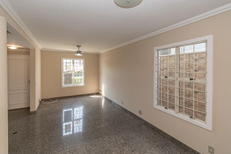 Casa de condomínio à venda com 120m², 3 quartos e 2 vagas Casa de condomínio à venda com 120m², 3 quartos e 2 vagasSala de Estar/Jantar