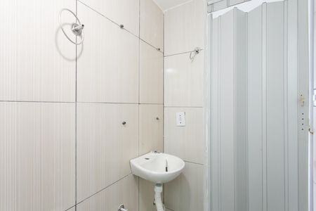 Apartamento para alugar com 45m², 2 quartos e sem vagaBanheiro 