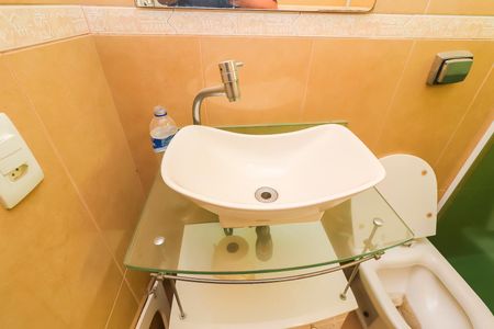 Casa à venda com 155m², 3 quartos e 2 vagasBanheiro 2