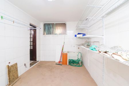 Casa à venda com 155m², 3 quartos e 2 vagasÁrea de Serviço