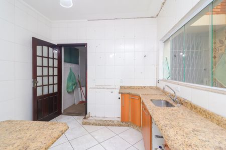 Casa à venda com 155m², 3 quartos e 2 vagasCozinha