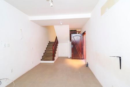 Sala de Estar de casa à venda com 4 quartos, 125m² em Vila Pedroso, São Paulo
