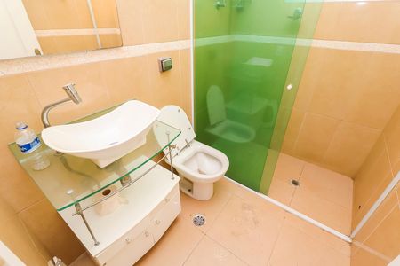 Casa à venda com 155m², 3 quartos e 2 vagasBanheiro 2