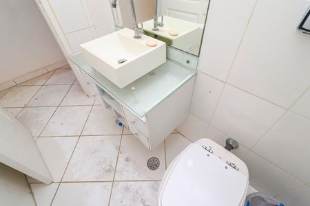 Casa à venda com 155m², 3 quartos e 2 vagasBanheiro 1