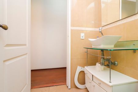 Casa à venda com 155m², 3 quartos e 2 vagasBanheiro 2