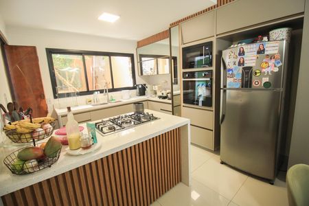 Casa à venda com 330m², 4 quartos e 3 vagas