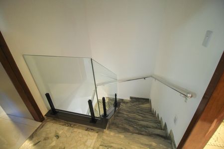 Casa à venda com 330m², 4 quartos e 3 vagas