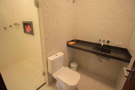 Casa à venda com 330m², 4 quartos e 3 vagas